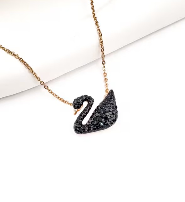 Swan Necklace
